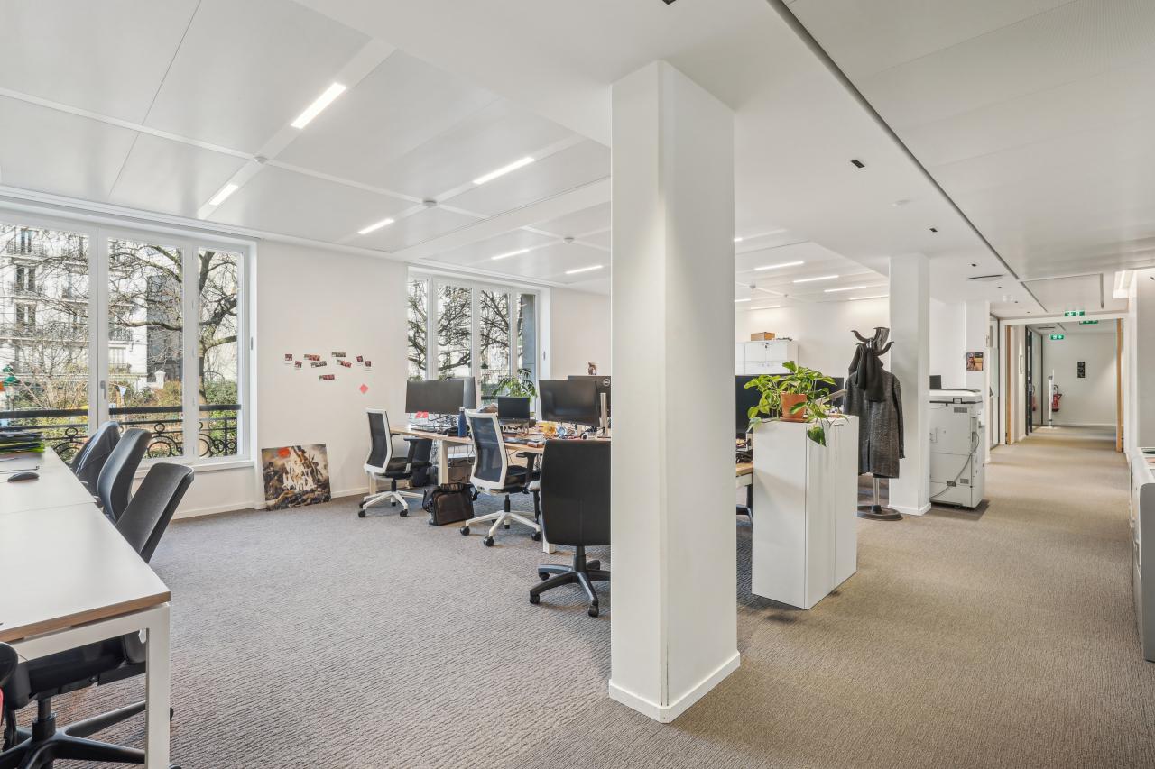 Bureau Paris 639m² Location bureau Paris OLBUR2529362 8